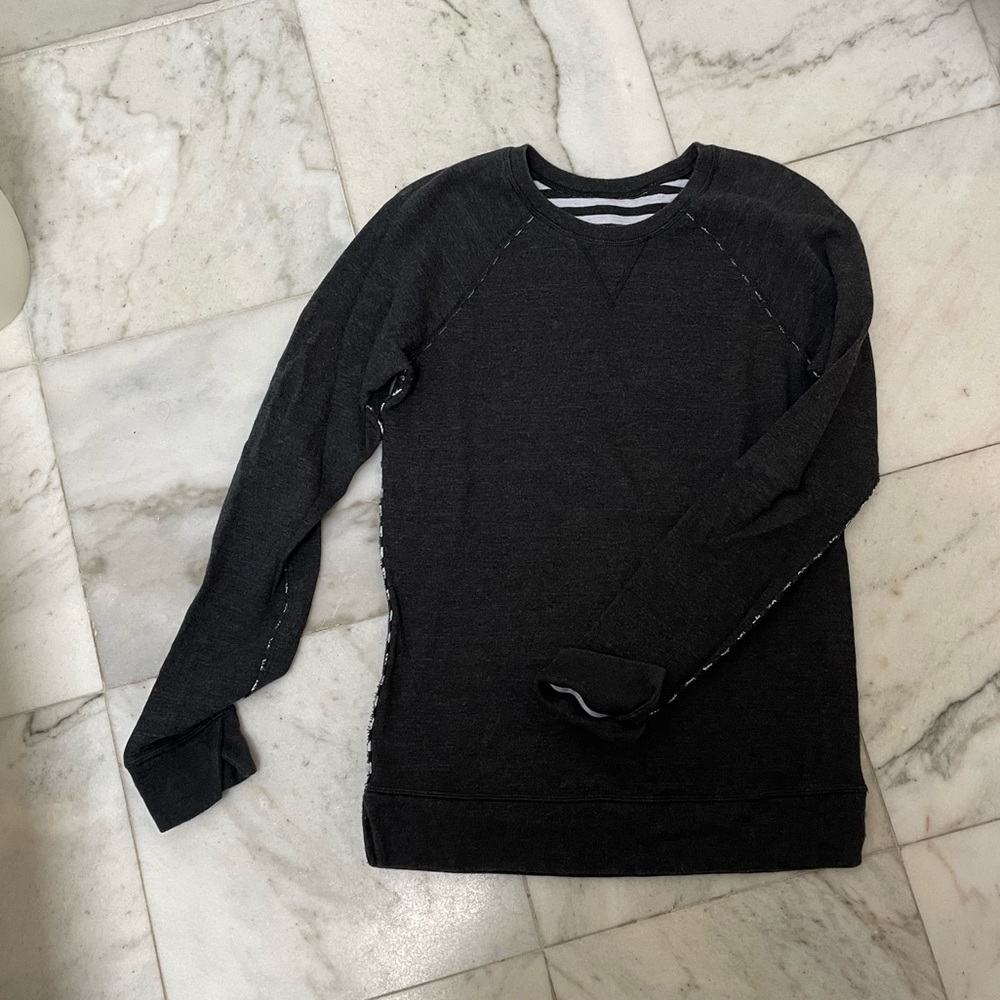 Lululemon reversible top